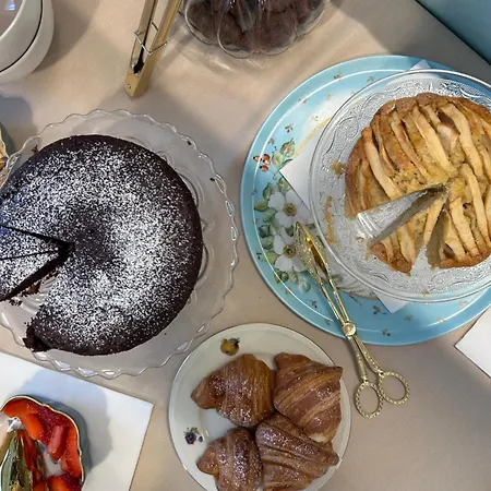 Alojamento de Acomodação e Pequeno-almoço Alma 4*