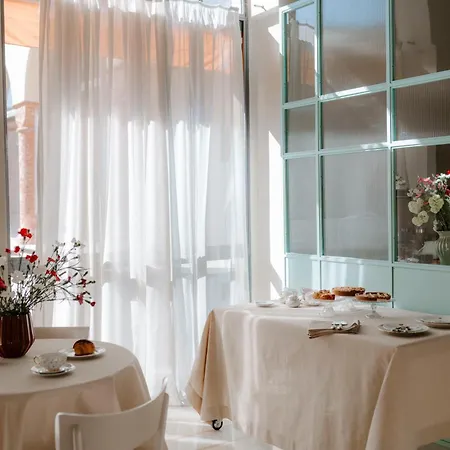 Alma 4* Alba (Piedmont)
