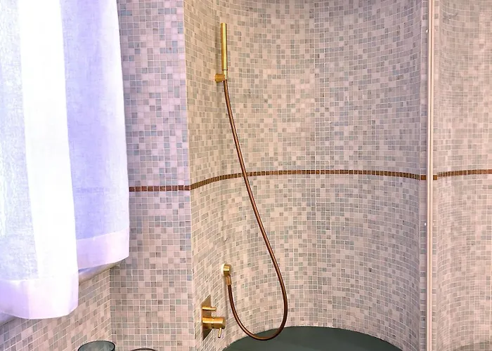 Alma Bed & Breakfast 4*